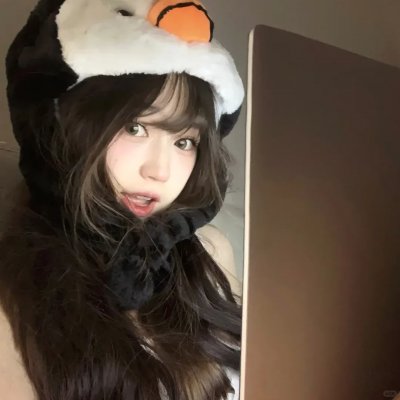 像两滴水